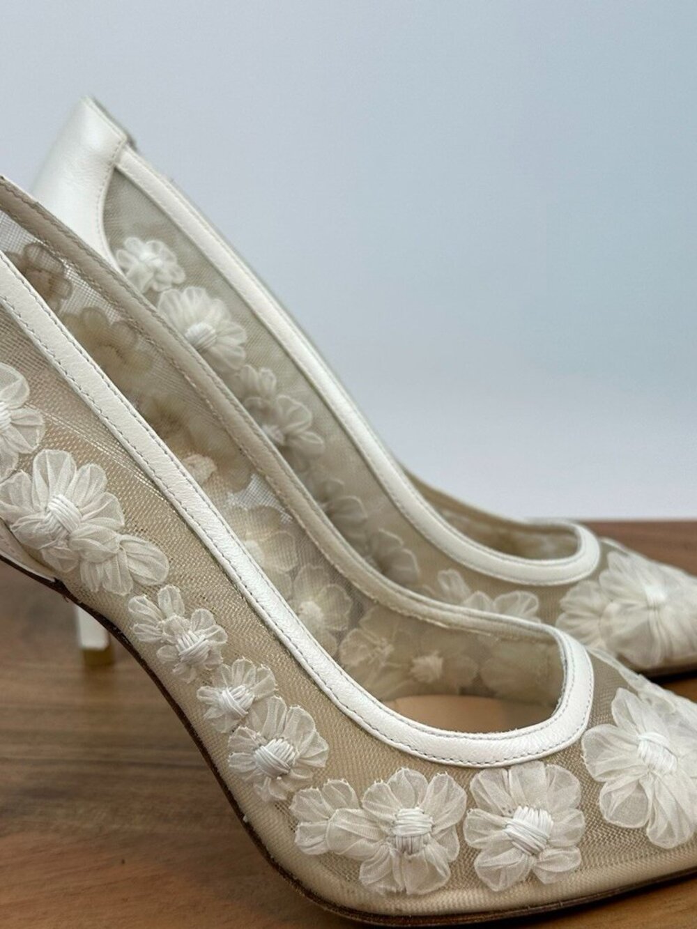 Stuart Weitzman Power 100 White Leather Mesh Floral White Pumps